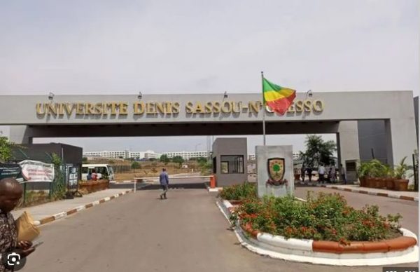 L’UNIVERSITÉ DENIS SASSOU N’GUESSO BÉNÉFICIE D’UN SOUTIEN DE 160 MILLIONS FCFA GRÂCE À HEMLA E&P CONGO