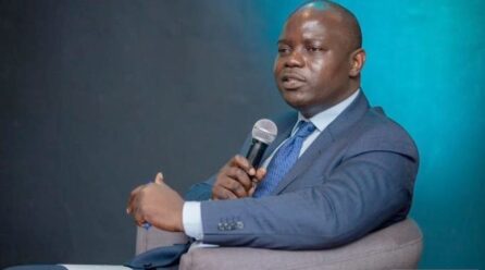 LUC MISSIDIMBAZI DÉCLARE SA CANDIDATURE À LA TÊTE DE L’UAT