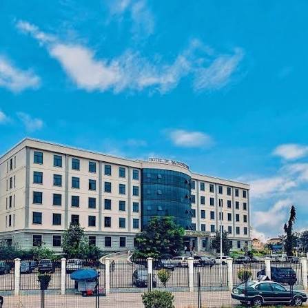 BRAZZAVILLE : LE PRÉFET SOUTIENT L’OPÉRATION « ZÉRO KULUNA » ET APPELLE À LA VIGILANCE CITOYENNE