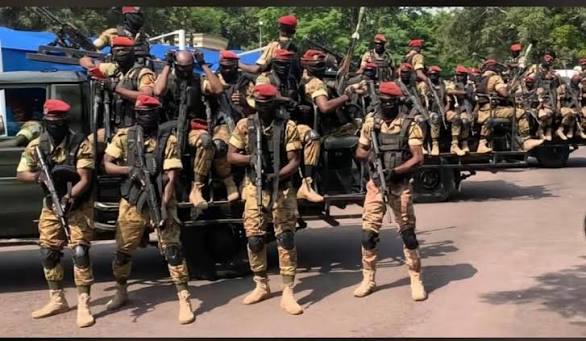 DES OUVRIERS TABASSÉS AU QG DE DESTIN GAVET À 24 HEURES DE L’OUVERTURE DE LA CAMPAGNE