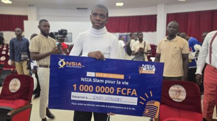 OWEN OKANDZE SACRÉ VAINQUEUR DU CONCOURS SLAM POUR LA VIE