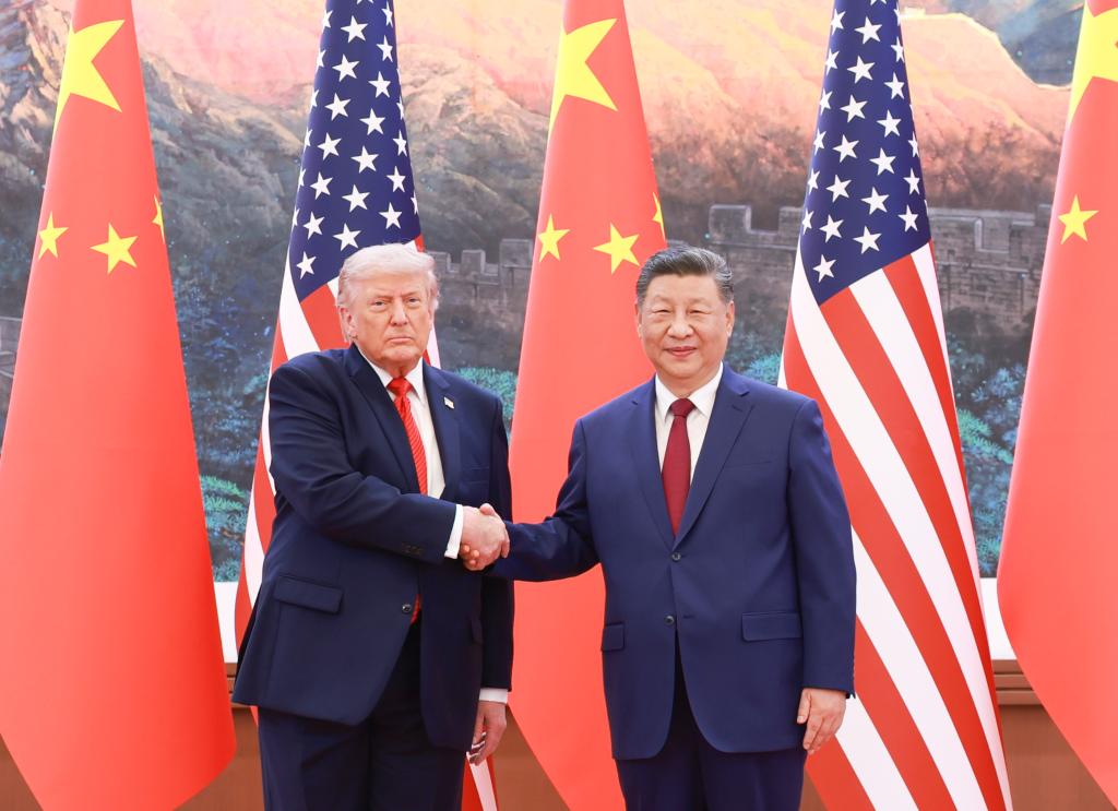 XI JINPING S’ENTRETIENT AVEC DONALD TRUMP À BEIJING