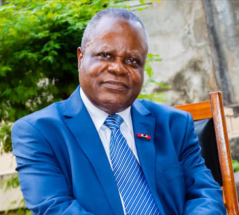 MATHIAS DZON CRITIQUE LA POLITIQUE DU GOUVERNEMENT ET ALERTE SUR LA DETTE DU CONGO